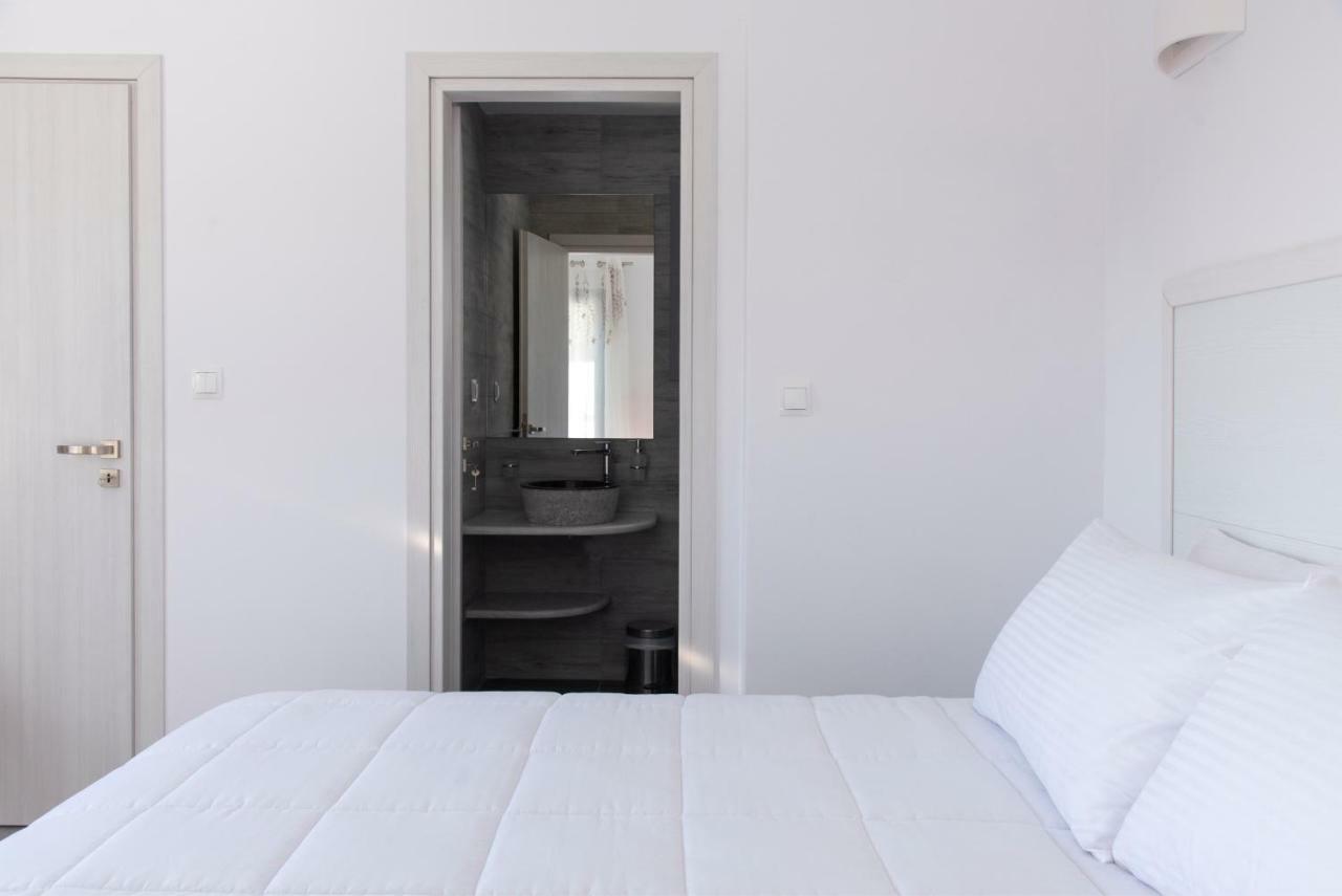 Paros Elitas Villas 外观 照片