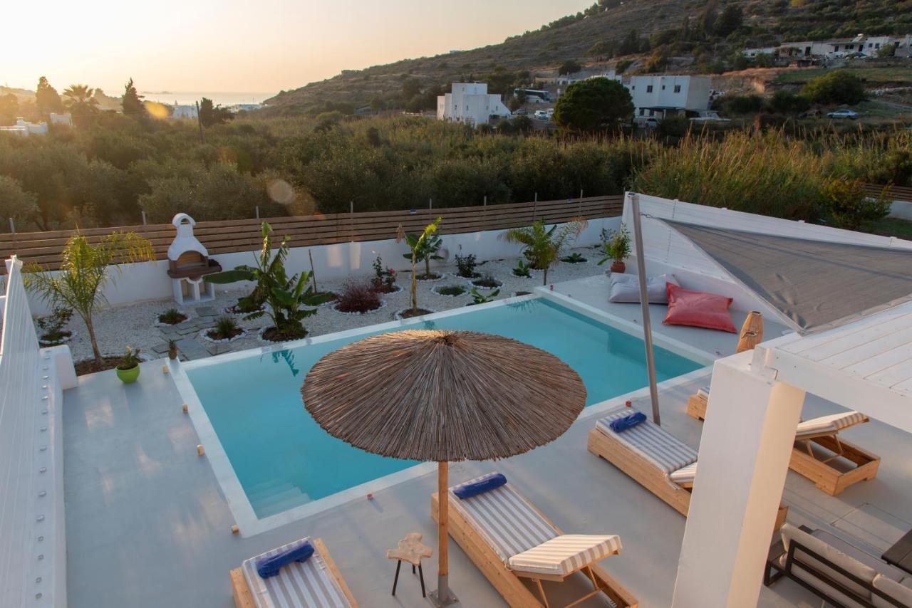 Paros Elitas Villas 外观 照片